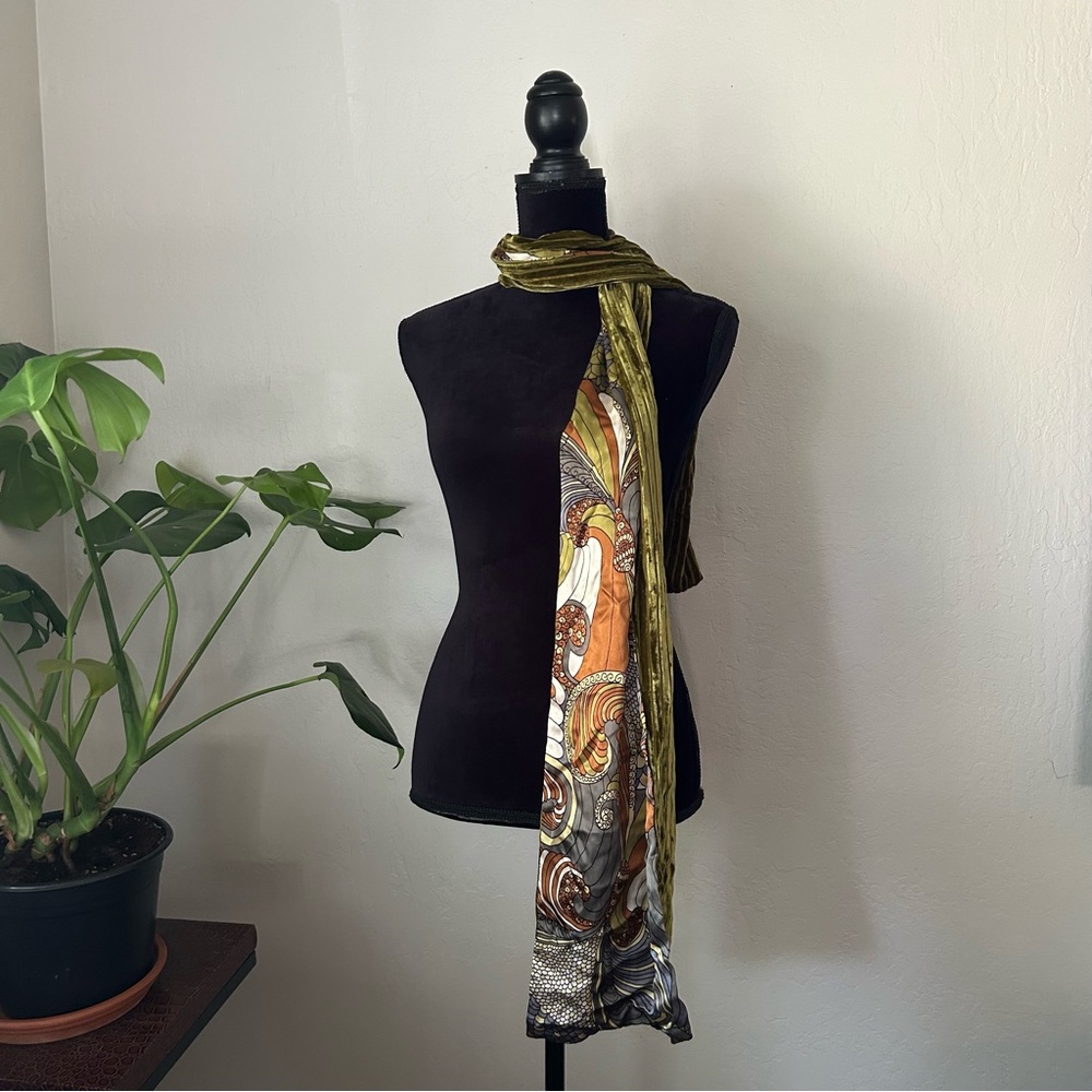 Vintage Green Velvet and Silk Paisley Scarf